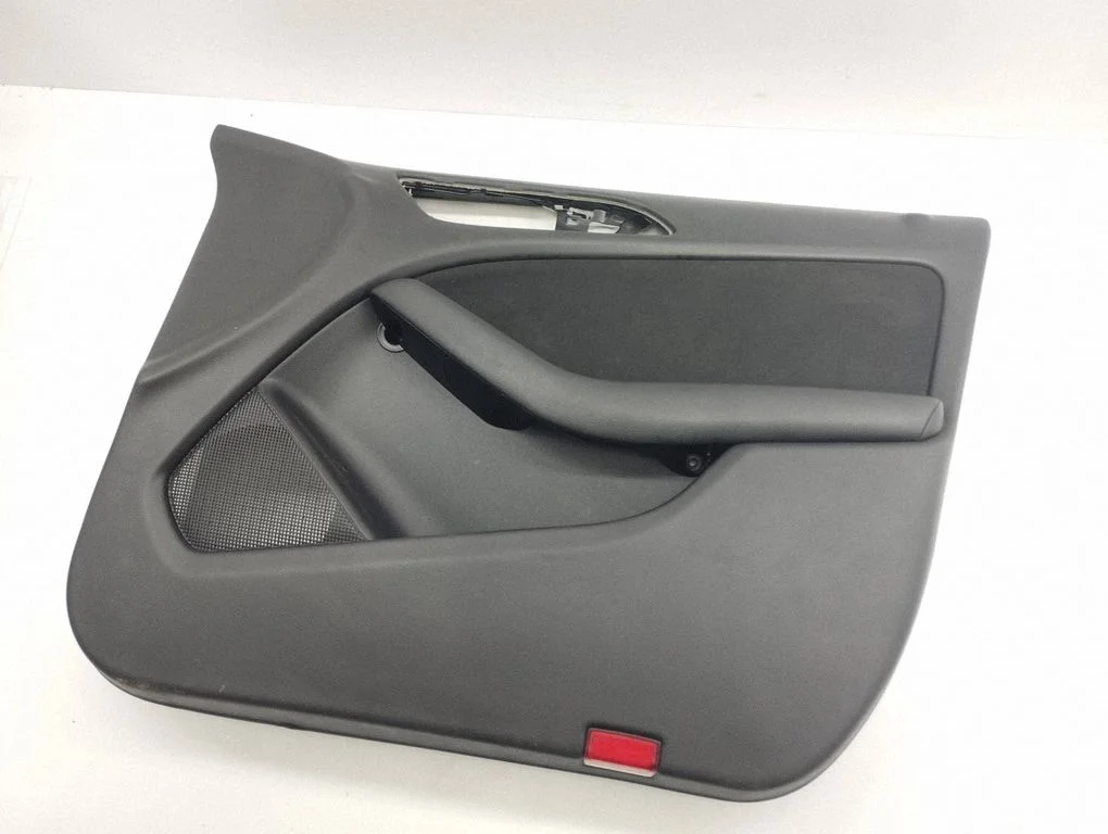 Front door card panel trim – right