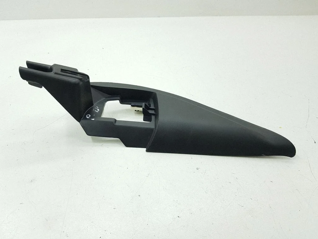 Other front door trim element 96777451