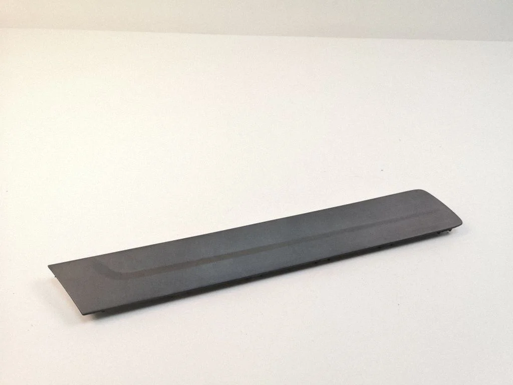 Front door trim bar 83550SWWAE01021