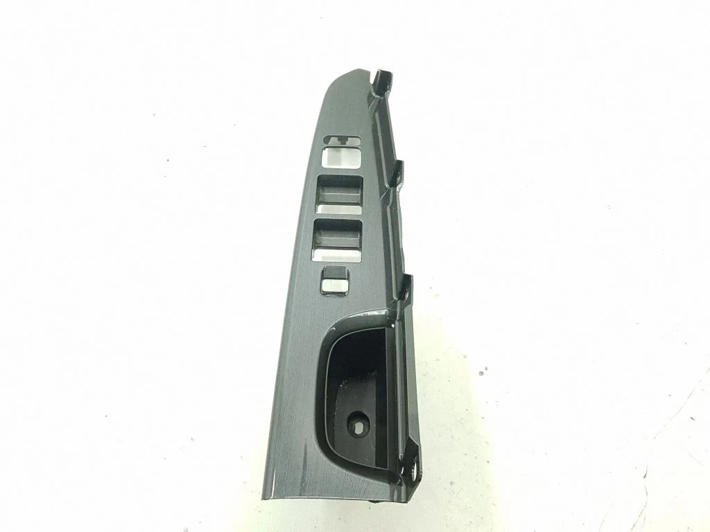 Front door interior handle trim EH16SW420