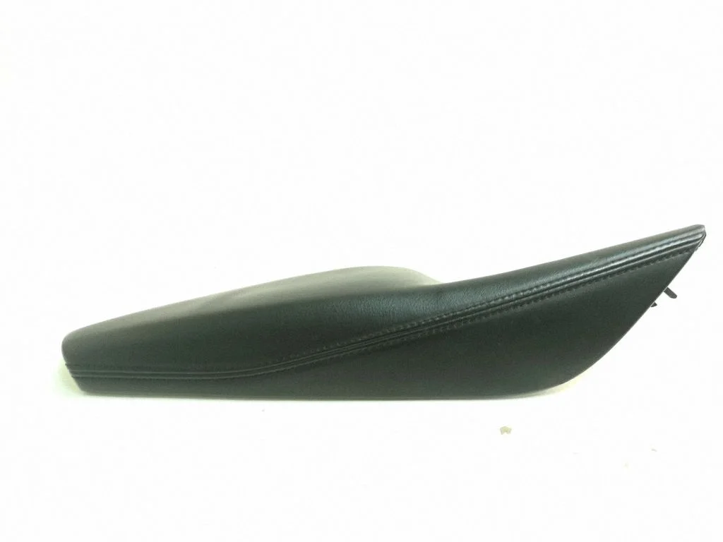 Front door interior handle trim GHP969391