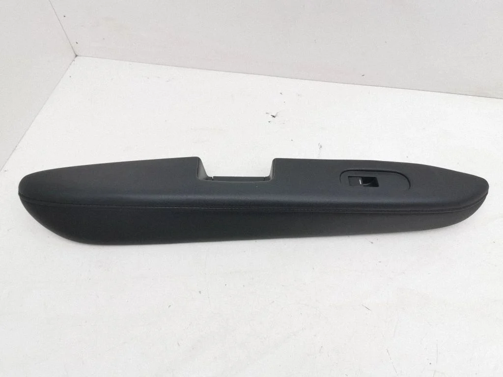 Front door interior handle trim 83550T7900LE1T