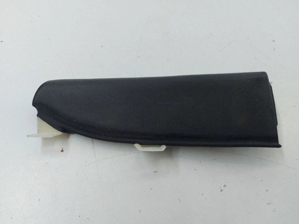 Front door interior handle trim EG2169371