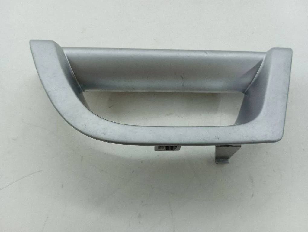 Front door interior handle trim 8650070