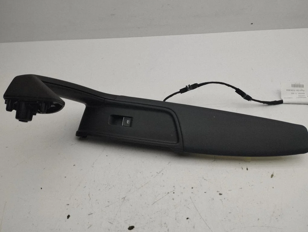 Front door interior handle trim – Audi A1 (2018-)