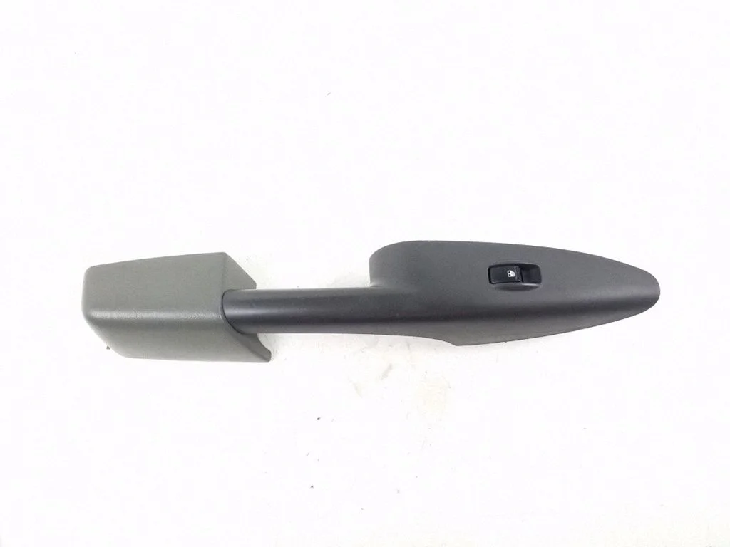 Front door interior handle trim 935752E100