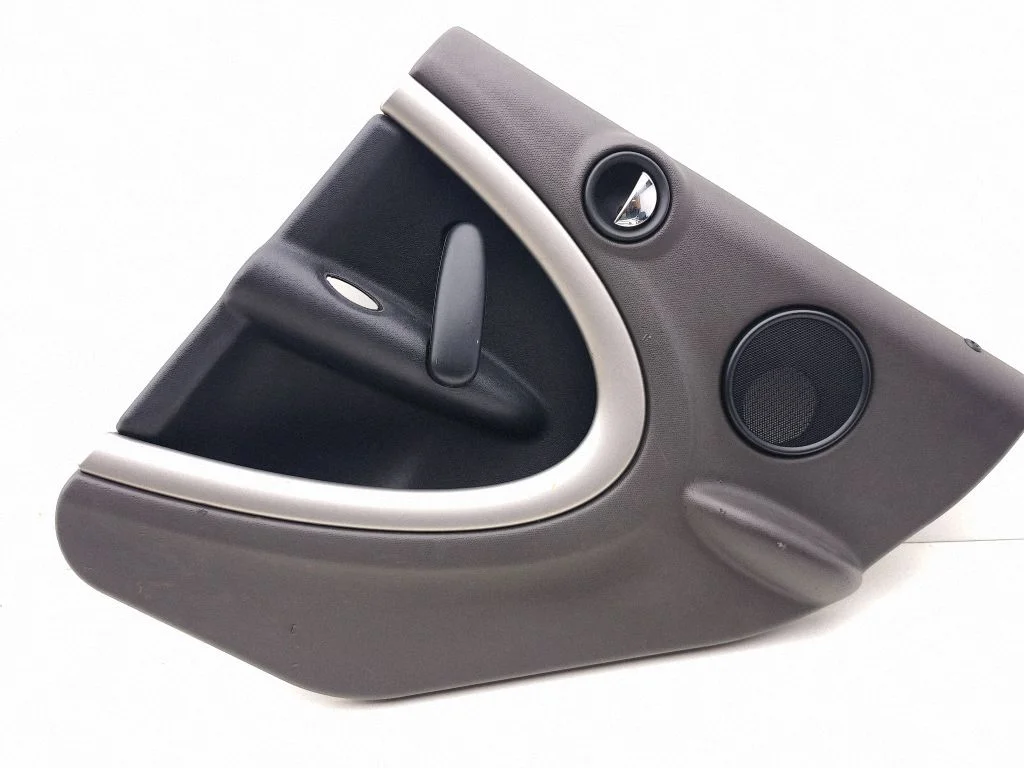 Rear door card panel trim 14697410