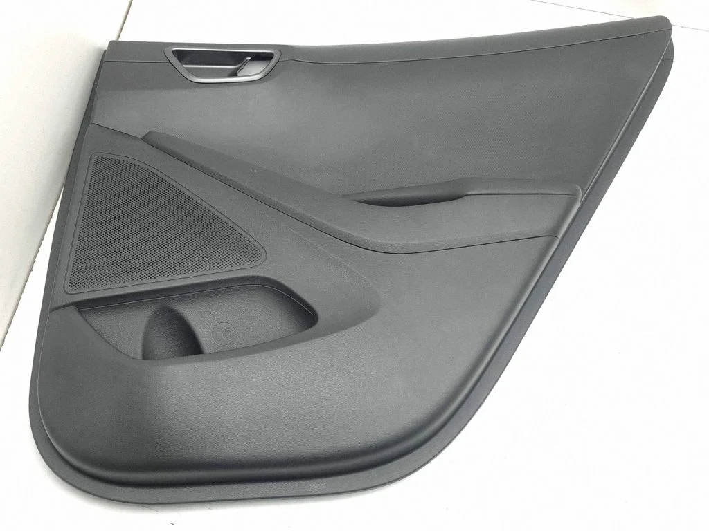 Rear door card panel trim 83340G2000
