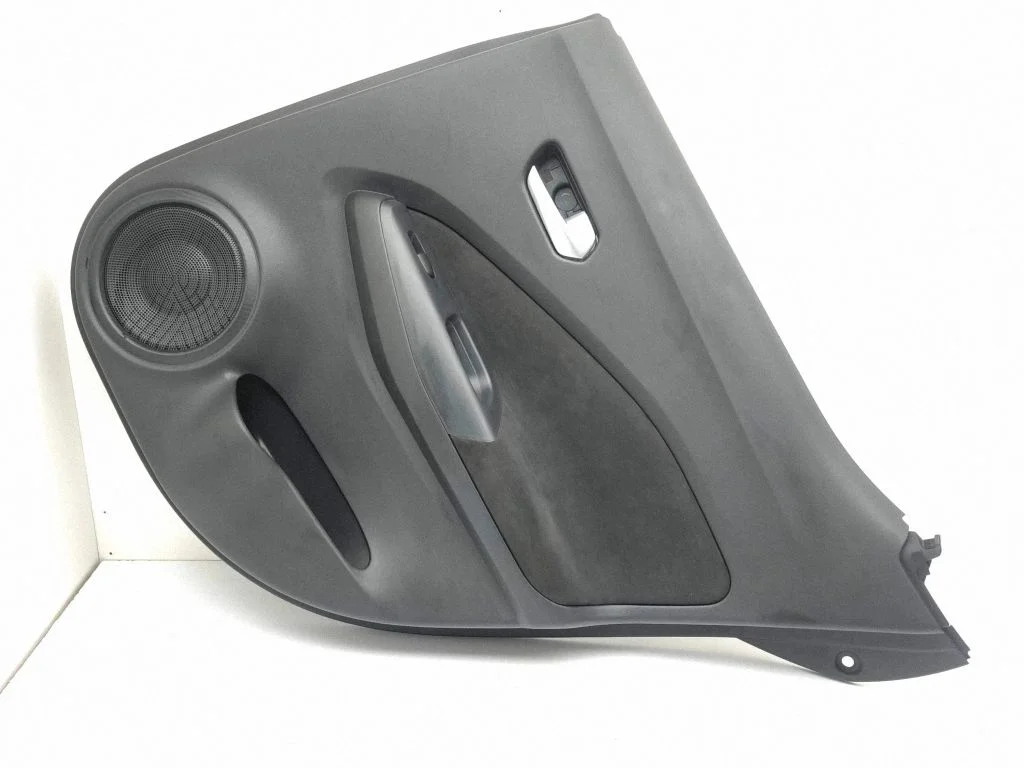 Rear door card panel trim – Nissan Juke II F16 (2019-)