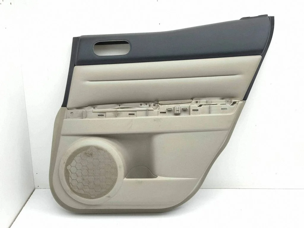 Rear door card panel trim – right
