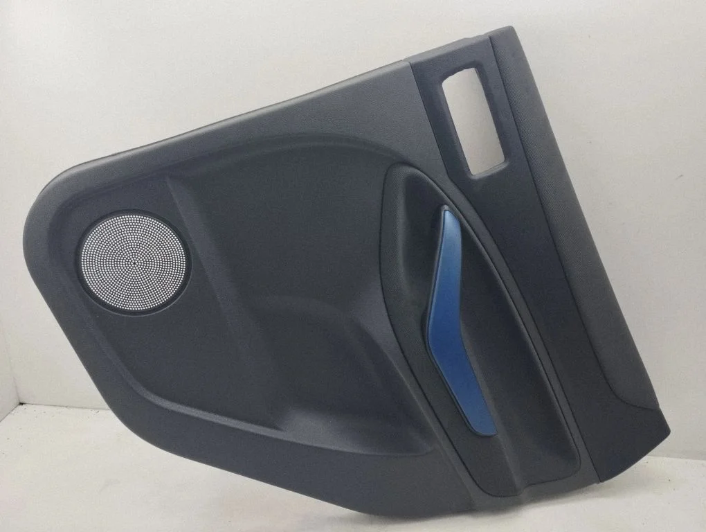 Rear door card panel trim 7M51R27406A