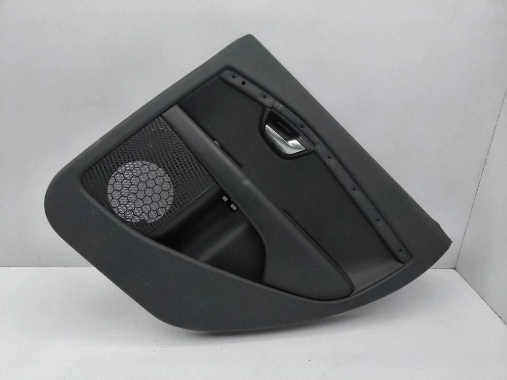 Aizmugurējo durvju apšuvums 30649472