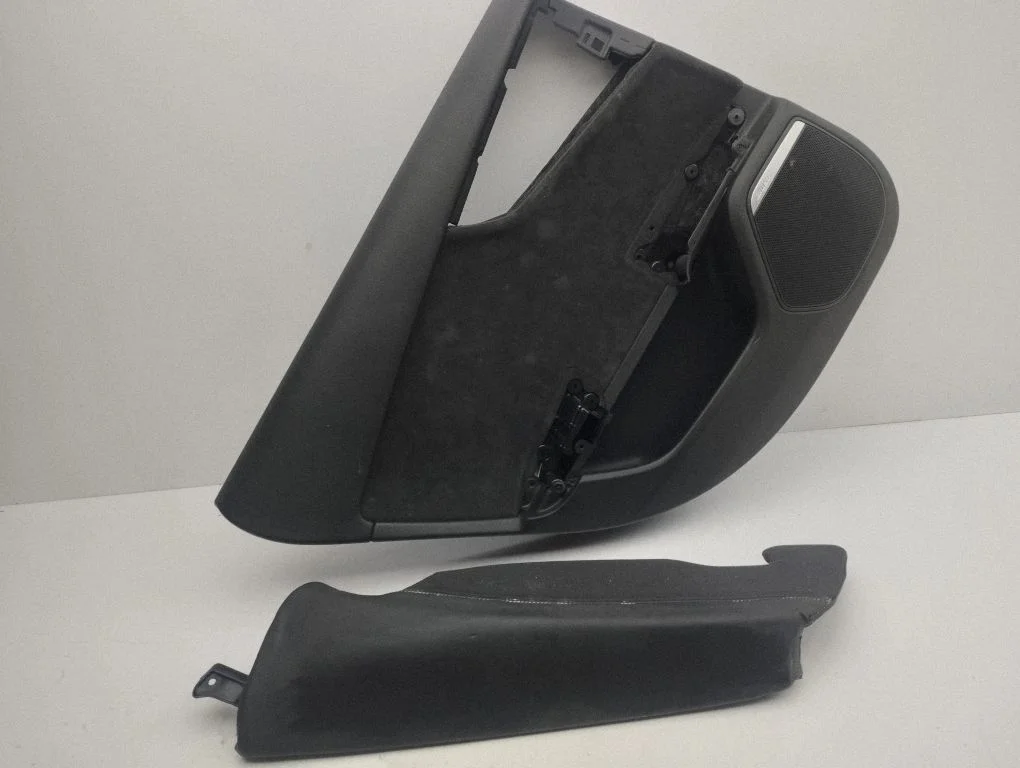 Rear door card panel trim 4G085703AL