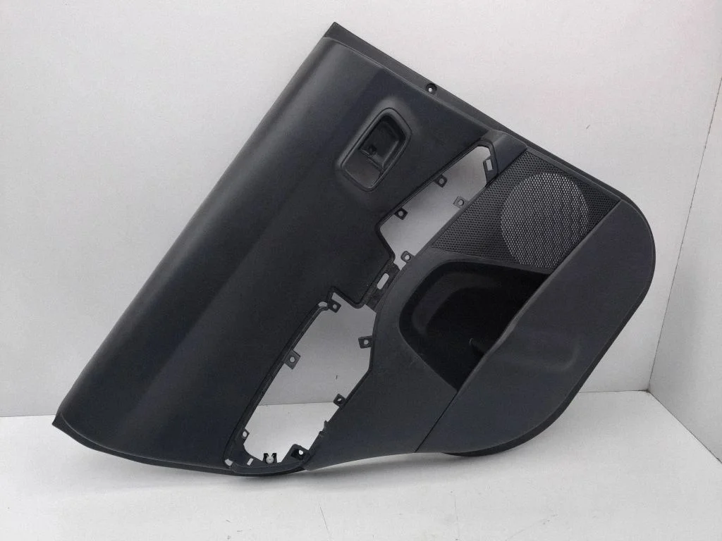 Rear door card panel trim 7222A349XC