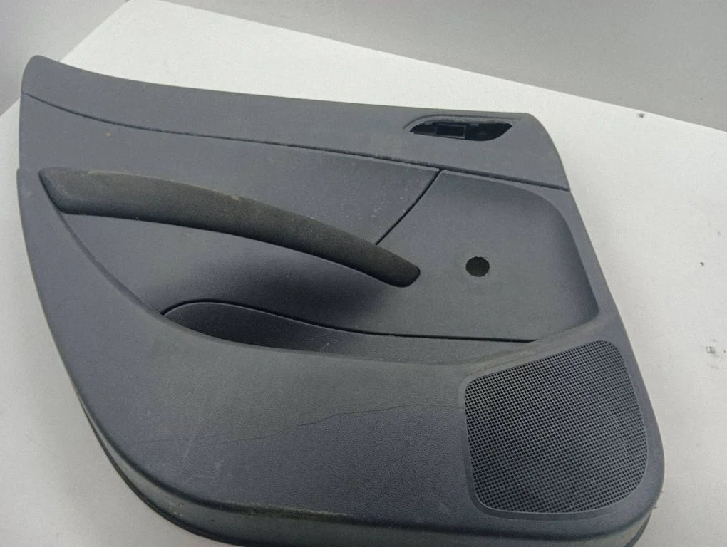 Rear door card panel trim – Peugeot 308 (2007-2013)