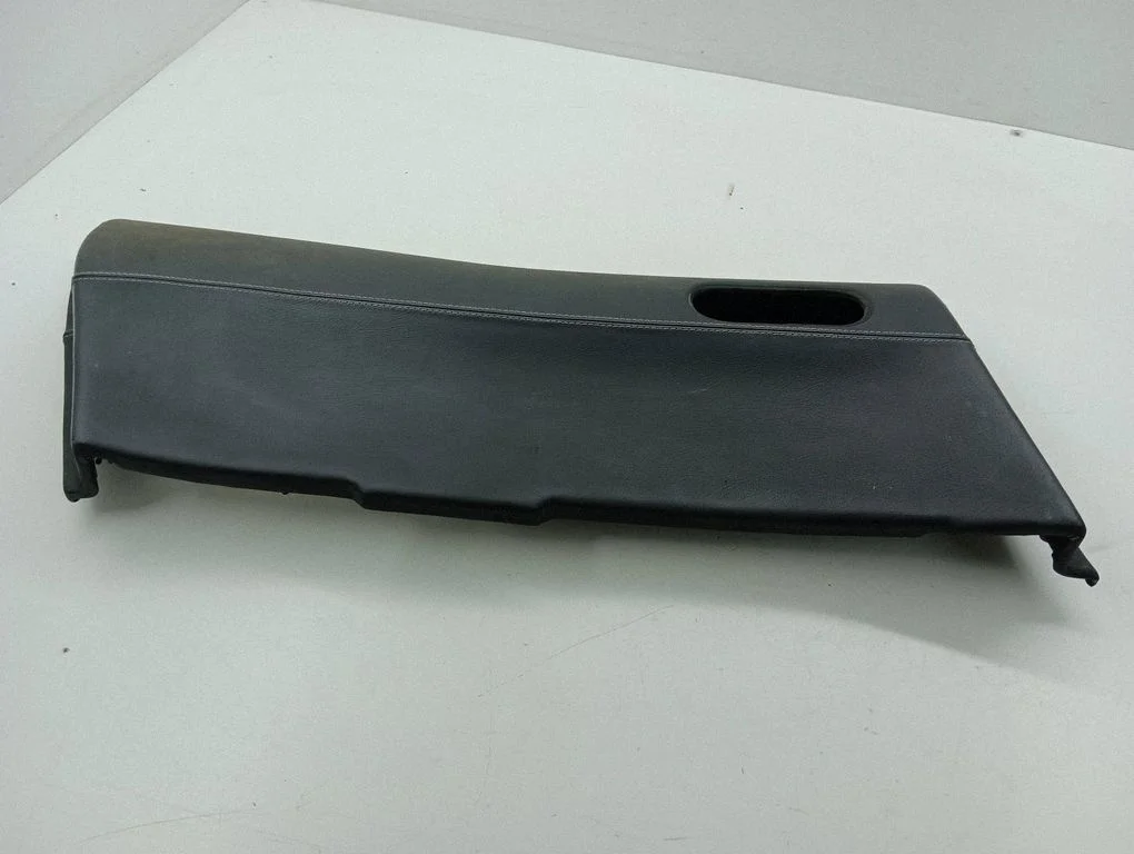 Rear door card panel trim EG216856