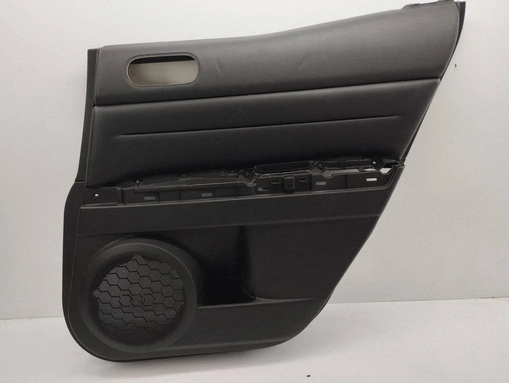 Rear door card panel trim EH44685C1