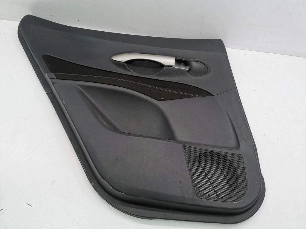 Rear door card panel trim 538415
