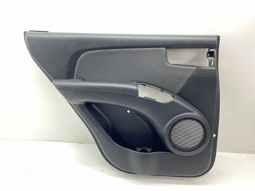 Rear door card panel trim 833701F000