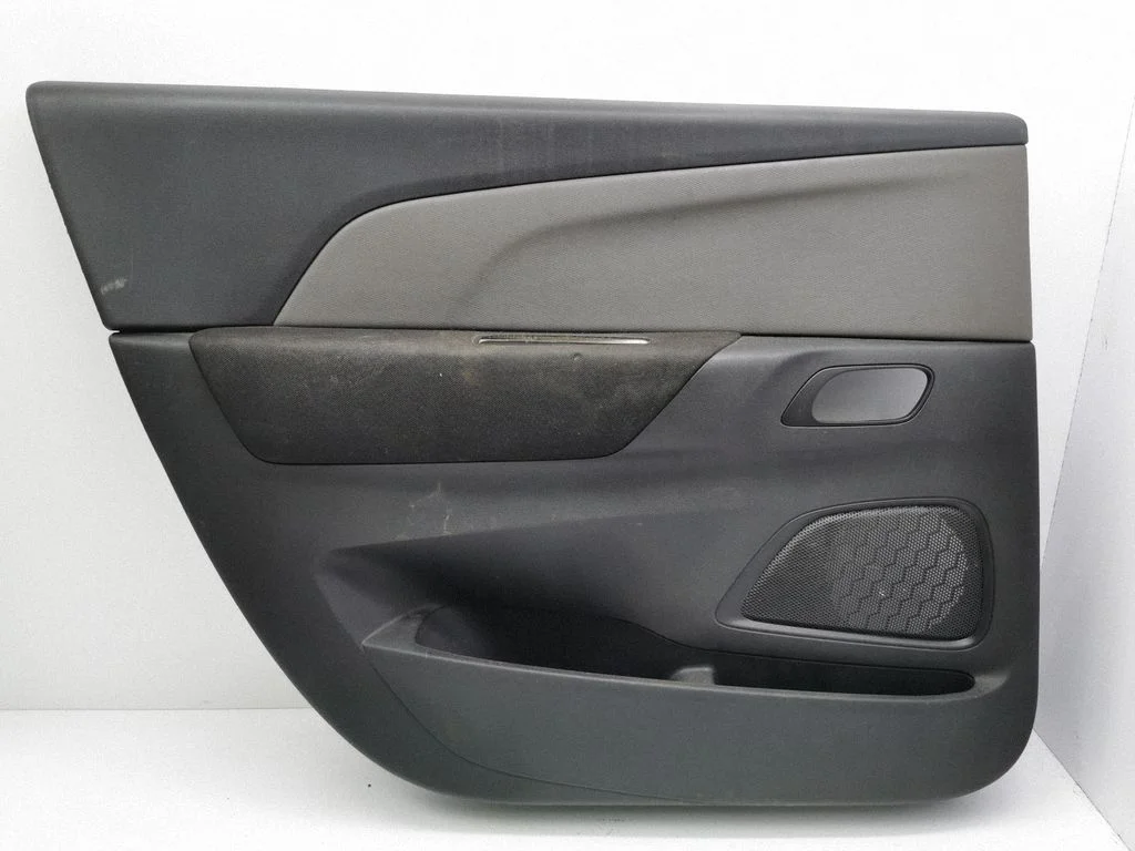 Rear door card panel trim 96772338YC