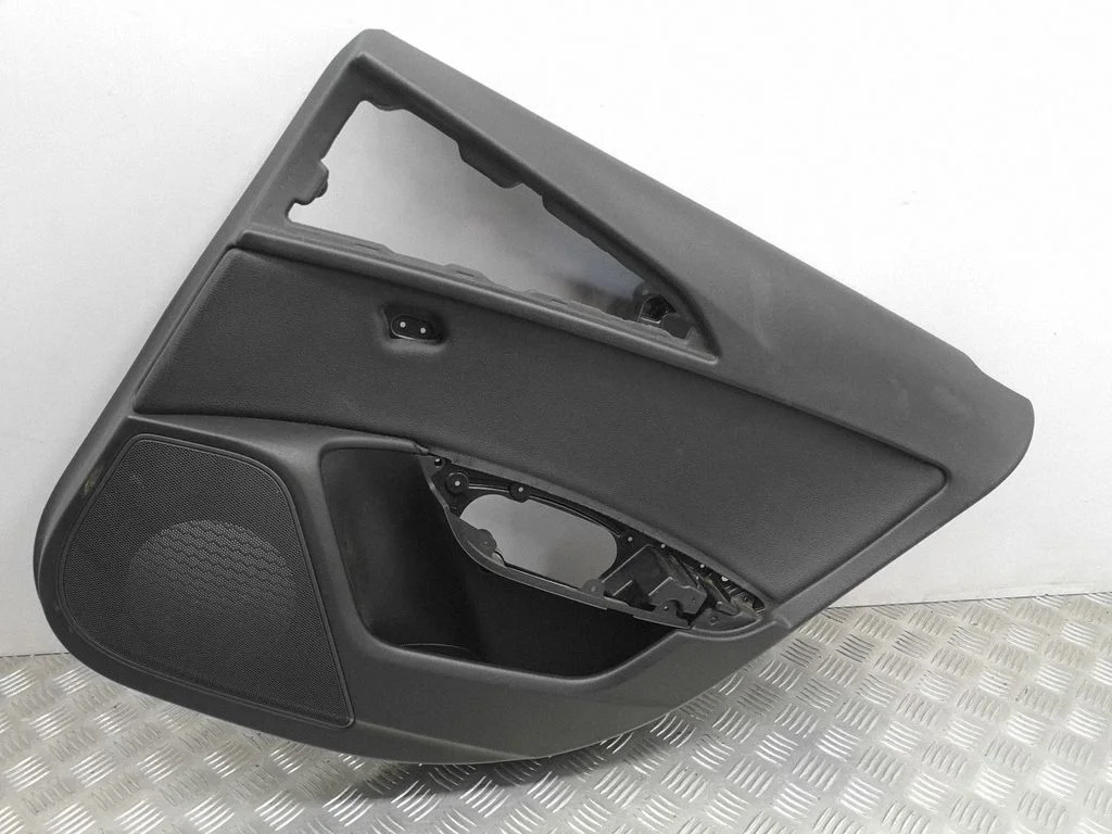 Rear door card panel trim 4G0867222A