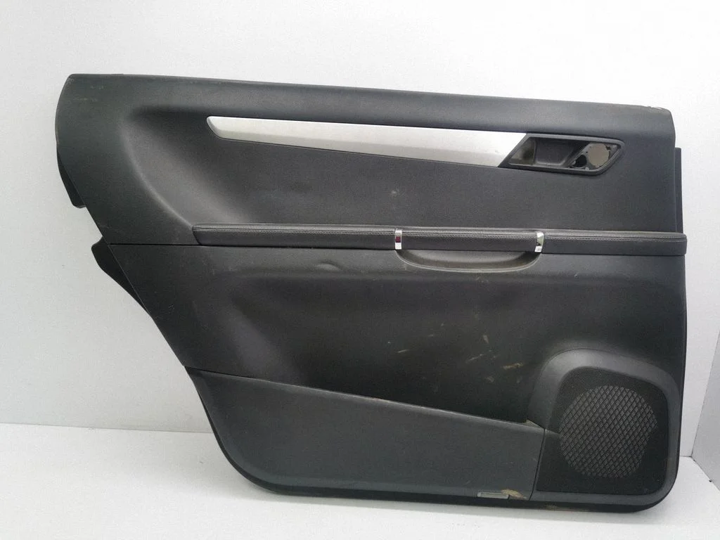 Rear door card panel trim 062190235