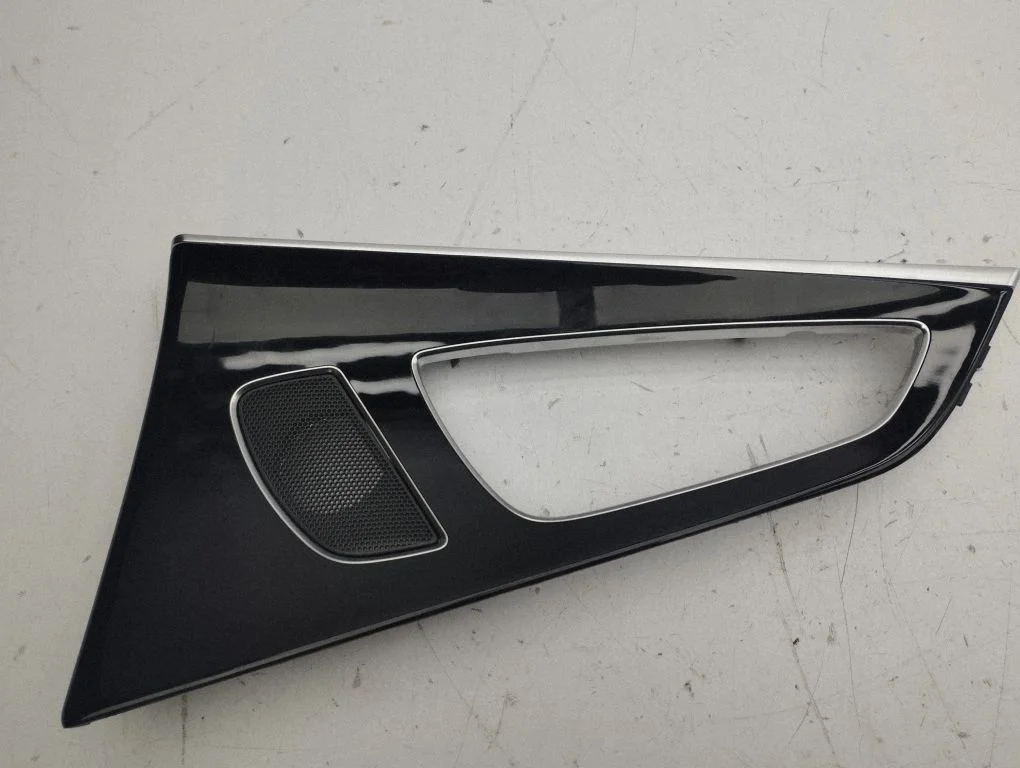 Other rear door trim element 4G8867420AC