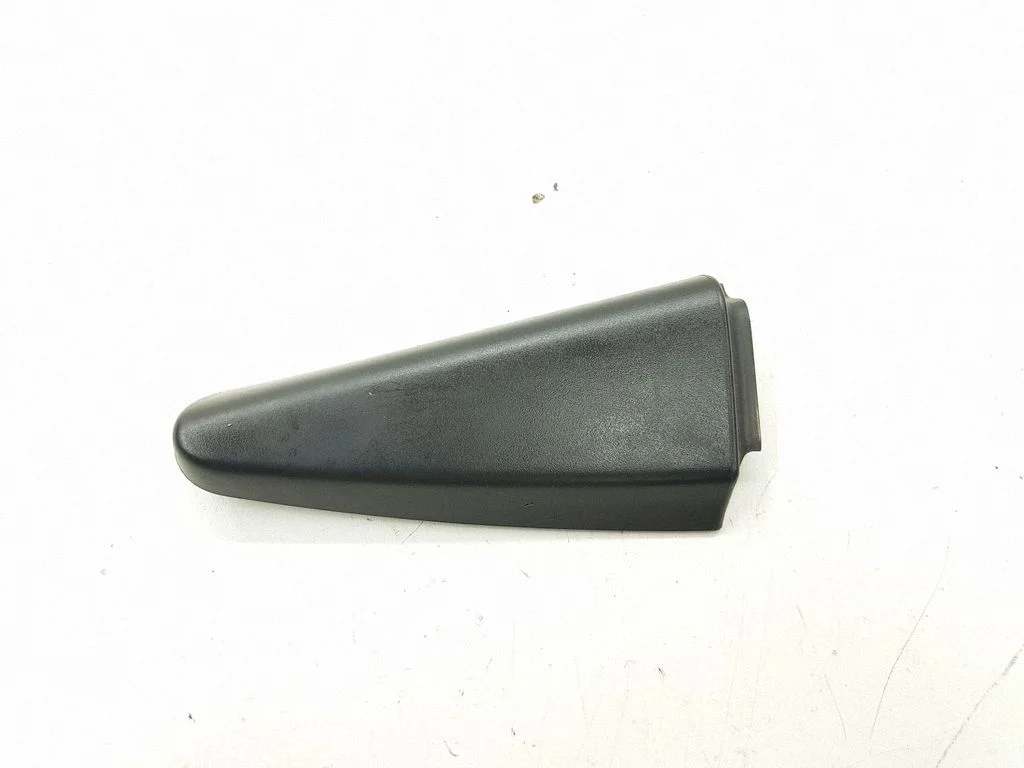 Other rear door trim element 8635396