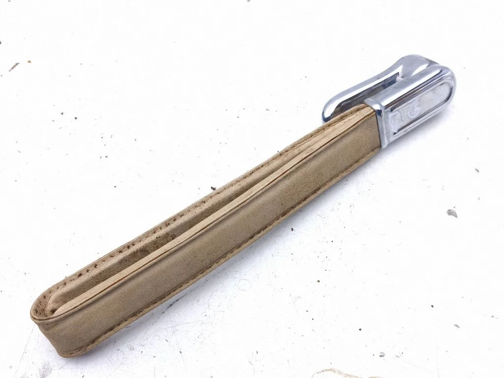 Rear door handle trim – Rolls-Royce Silver Spur (1980-1998), right