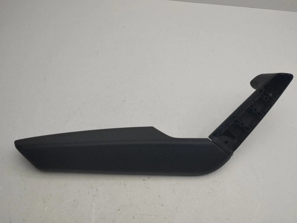 Rear door handle trim 81A867373