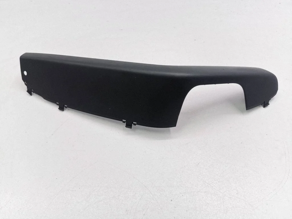Rear door handle trim 8K2867585A