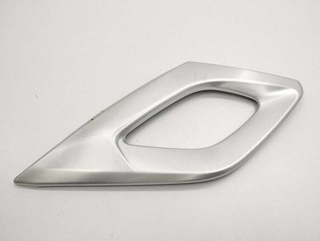 Rear door handle trim 96734452V