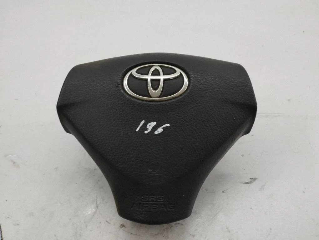 Steering wheel airbag