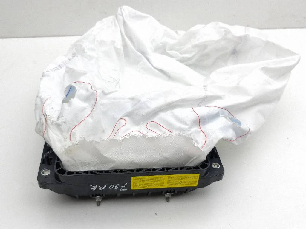 Passenger airbag 8Y0880204D