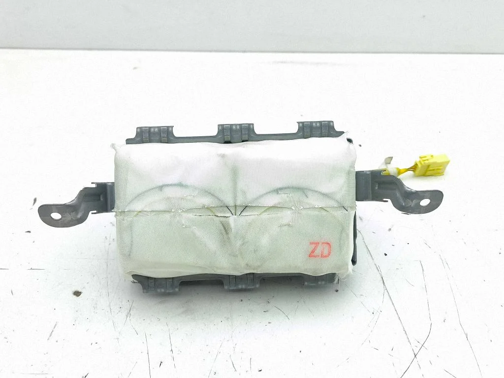 Passenger airbag 8214076010