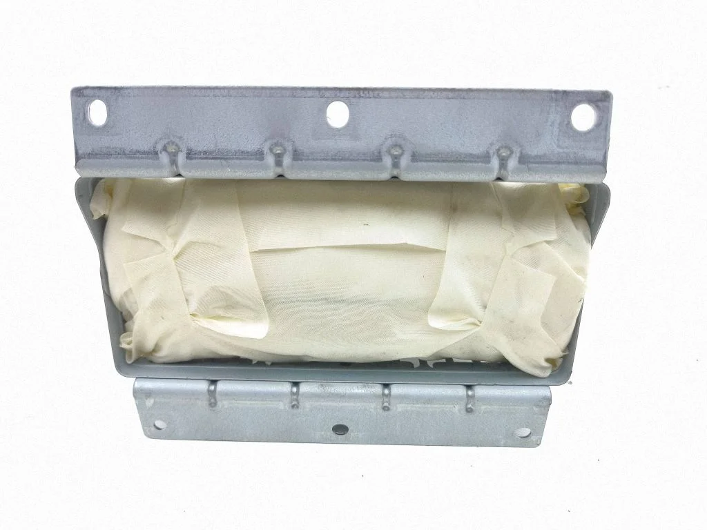 Passenger airbag FPCD403X200077