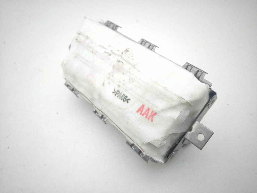 Passenger airbag TG17B02001