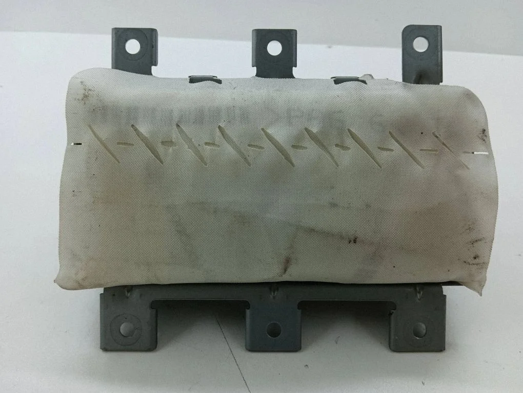 Passenger airbag – Hyundai i30 (2007-2012)