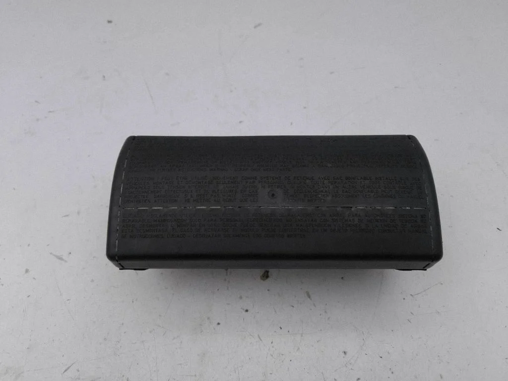 Passenger airbag – Mercedes-Benz E-Class W211 (2002-2009)