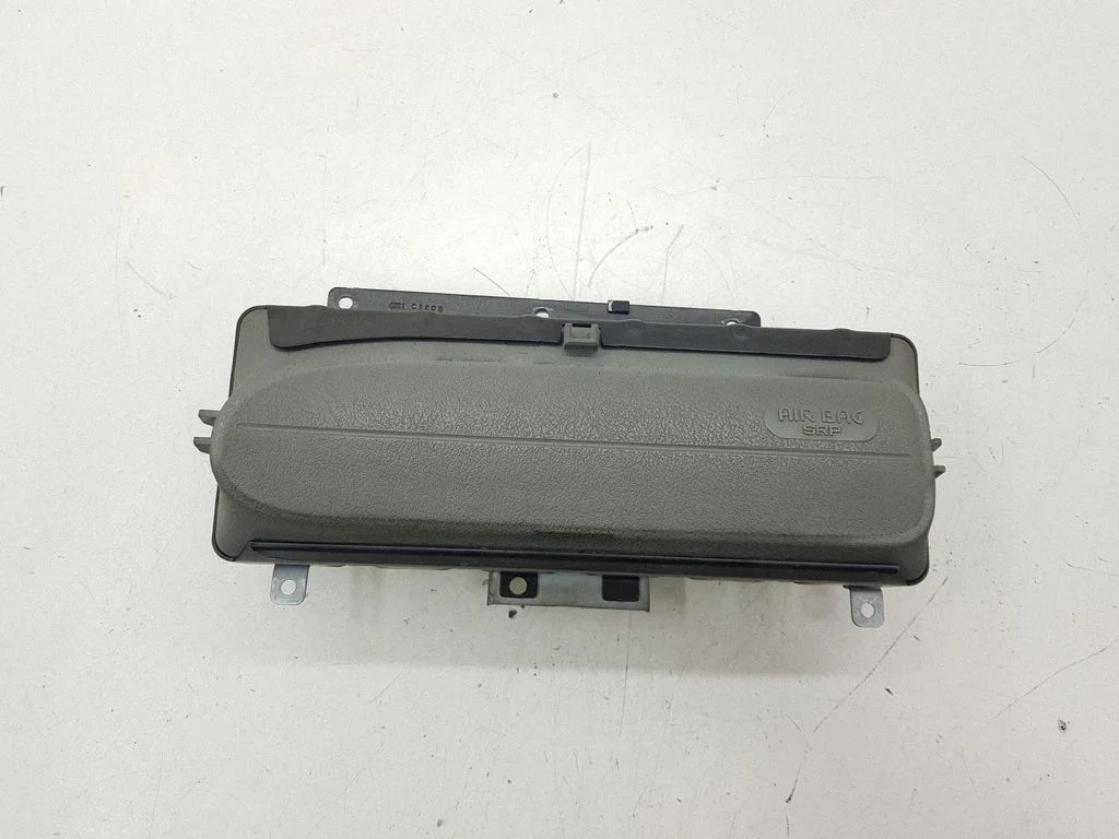 Passenger airbag 8200049223A