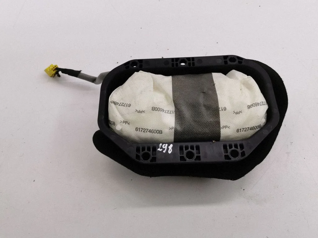 Passenger airbag 617274600B