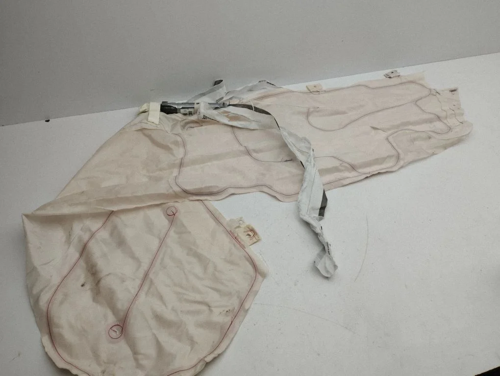 Roof airbag 82G880742D