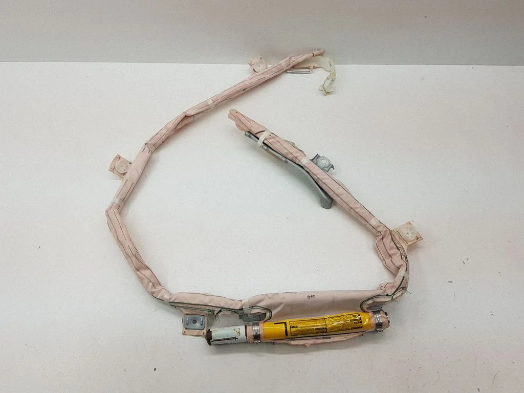Roof airbag – Toyota Prius (XW30) (2009-2015)