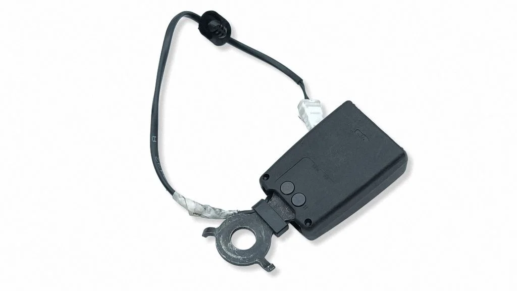 Rear seatbelt buckle 165964B