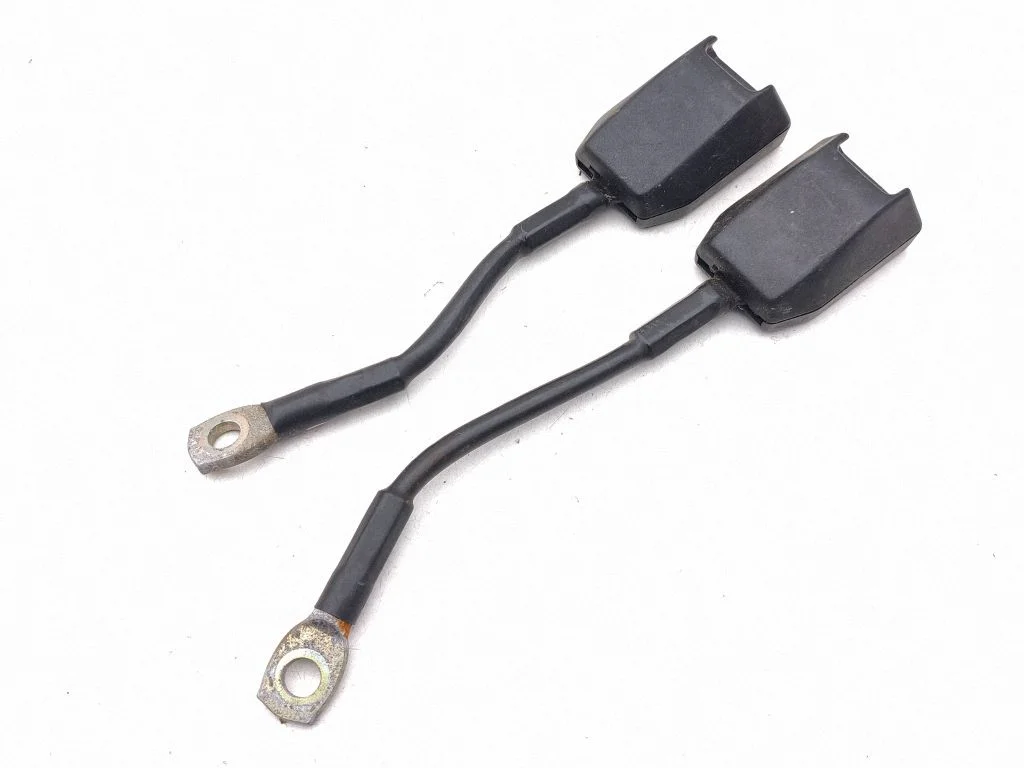 Rear seatbelt buckle 041852487 – Rolls-Royce Silver Spur (1980-1998)