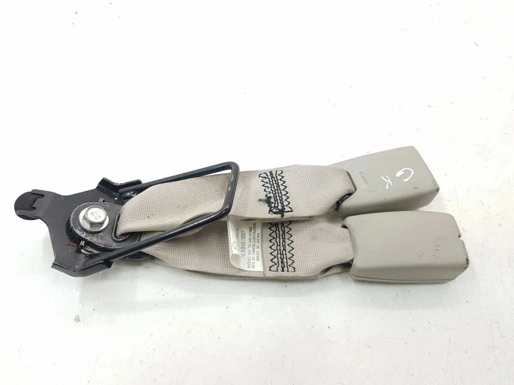Rear seatbelt buckle 071013MEP