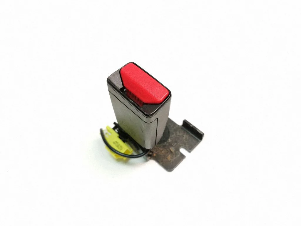 Tagumise turvavöö pannal 31292085