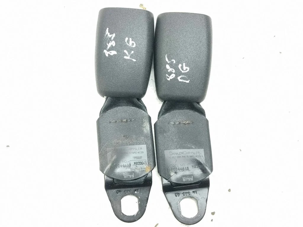 Rear seatbelt buckle 04680448AB
