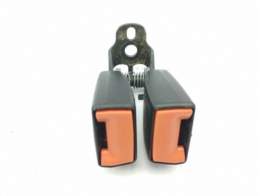 Rear seatbelt buckle 4M51A613K21AA