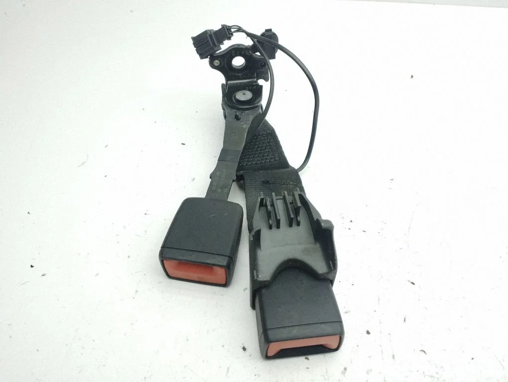 Rear seatbelt buckle 81A857739